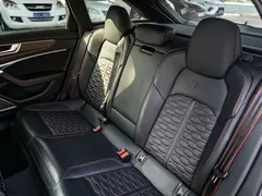 2022 Audi RS 6 4.0T Avant, чёрный — фото 20