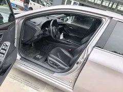 2023 Toyota Avalon 2.0L Luxury — фото 12