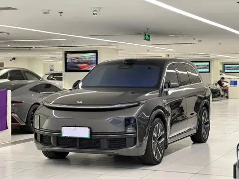 2024 Li Auto L8