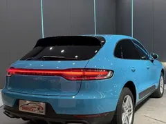 2021 Porsche Macan 2.0T, синий — фото 6