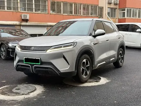 2024 BYD Yuan UP 401km Leading