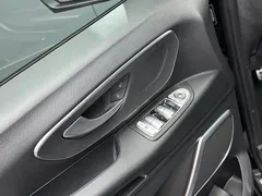 2023 Mercedes-Benz Vito 2.0T Business 7-seat, чёрный — фото 9