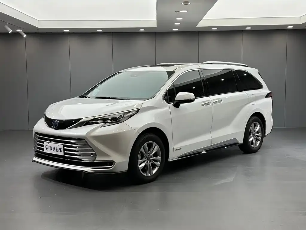 2021 Toyota Sienna 2.5L Hybrid Platinum
