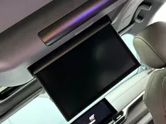 2021 Toyota Sienna 2.5L Hybrid Platinum, белый — фото 23