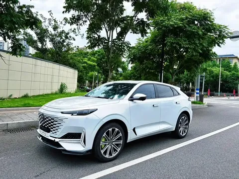2021 Changan UNI-K 2.0T Premium