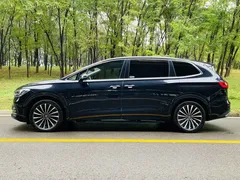 2022 Volkswagen Viloran 380TSI Premium, чёрный — фото 2