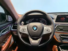 2019 BMW 7 Series M760Li xDrive V12 Luxury Package, чёрный — фото 16
