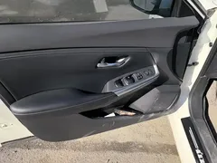 2021 Nissan Sylphy 1.6L XL CVT, белый — фото 7