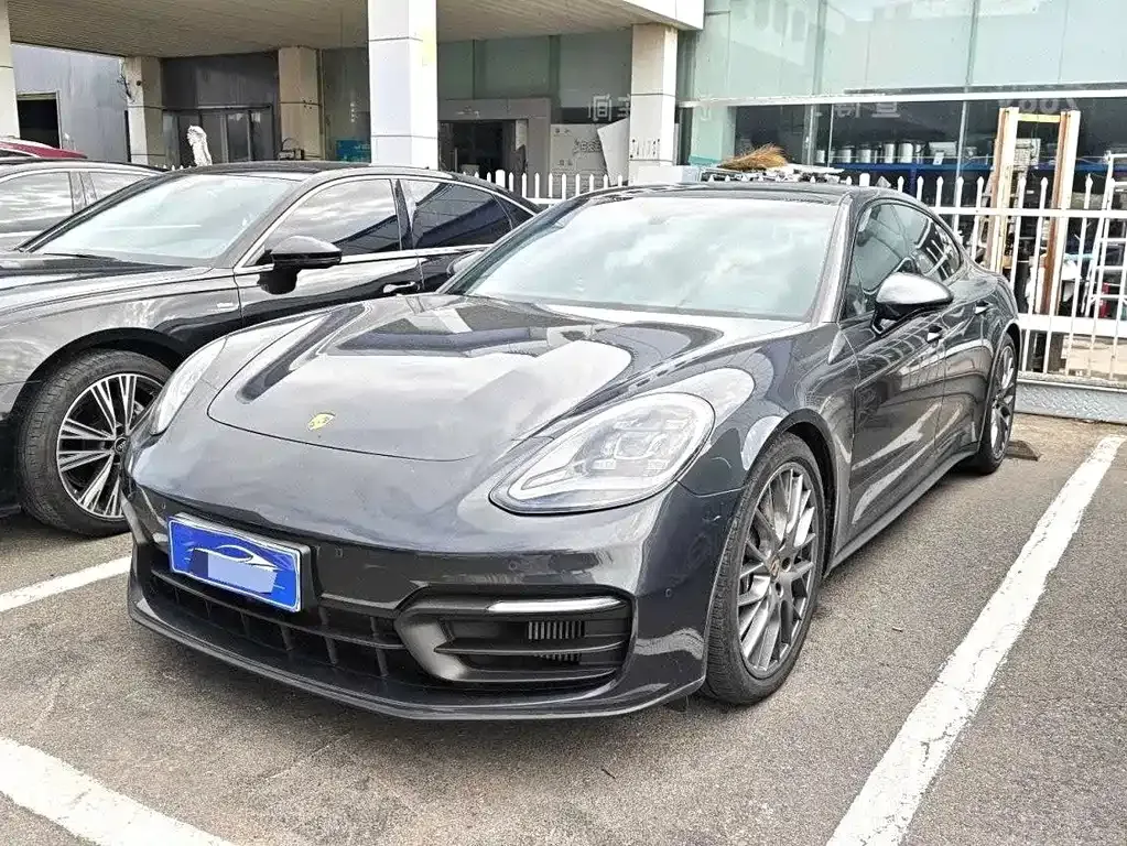 2022 Porsche Panamera 2.9T