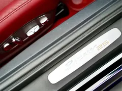 2021 Porsche 718 Boxster 2.5T 25th Anniversary — фото 16