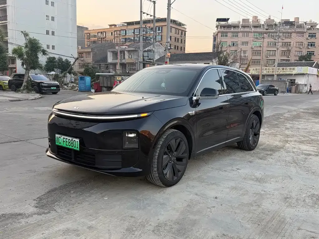 2024 Li Auto L6