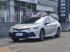 2021 Toyota Camry 2.5G Luxury — фото 1