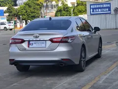 2021 Toyota Camry 2.5G Luxury — фото 9