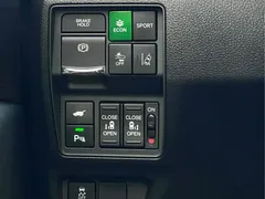 2022 Honda Elysion 2.0L e:HEV Hybrid Luxury, белый — фото 15
