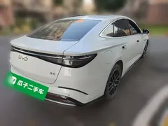 2023 BYD Seal PHEV 1.5L 121km Premium, белый — фото 4
