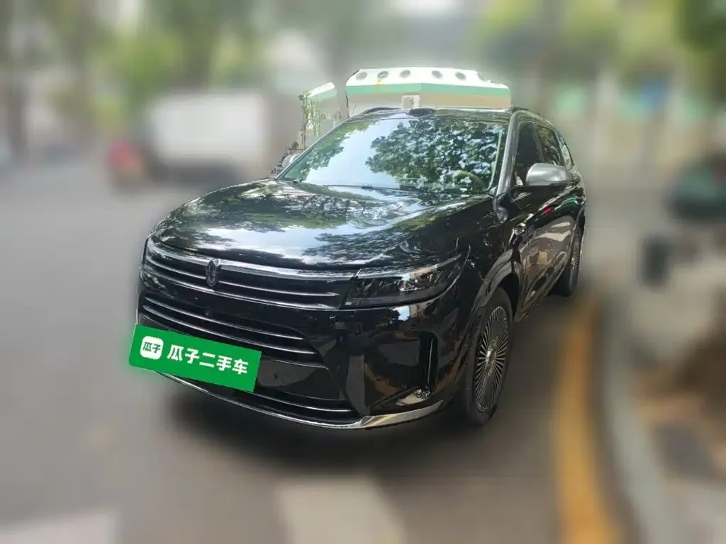 2024 Aito M7 1.5T 4WD Max 6-seat