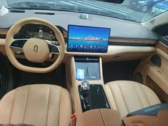 2024 Aito M7 1.5T 4WD Max 6-seat — фото 10