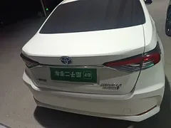 2023 Toyota Corolla 1.8L Hybrid Elite, белый — фото 6