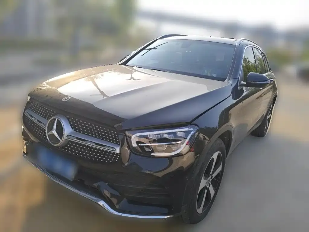 2022 Mercedes-Benz GLC 260 L 4MATIC Sport