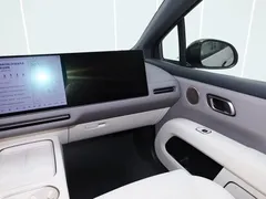 2025 Li Auto i6 2WD Standard — фото 21