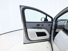 2025 Li Auto i6 2WD Standard — фото 27
