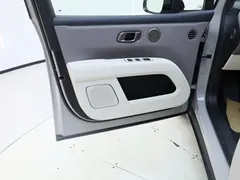2025 Li Auto i6 2WD Standard — фото 29