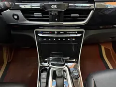 2021 Kia Seltos 1.5L CVT Trend, белый — фото 19