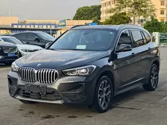 2021 BMW X1 — фото 1