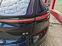 2025 Nio ET9 102kWh Launch Limited Edition, синий — фото 8