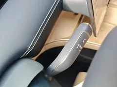 2025 Nio ET9 102kWh Launch Limited Edition, синий — фото 14