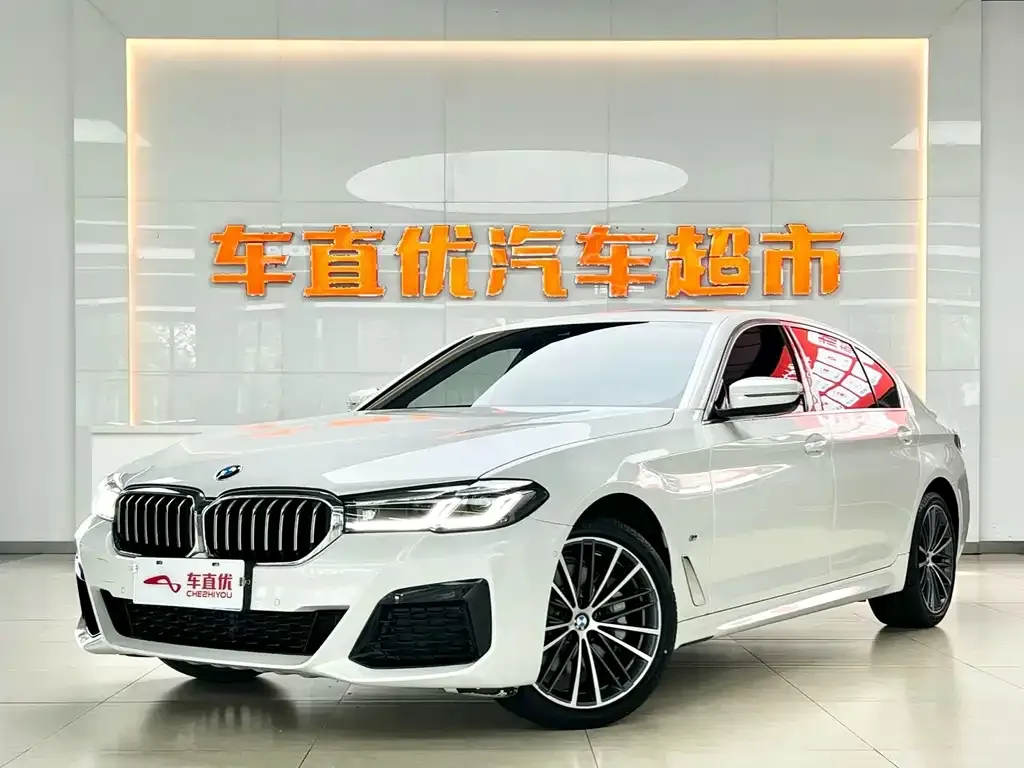 2022 BMW 5 Series 530Li M Sport Package