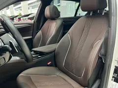 2022 BMW 5 Series 530Li M Sport Package, белый — фото 9