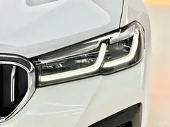 2022 BMW 5 Series 530Li M Sport Package, белый — фото 17