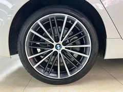 2022 BMW 5 Series 530Li M Sport Package, белый — фото 28