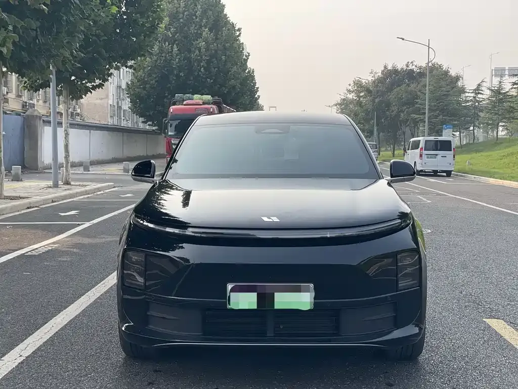 2024 Li Auto L6