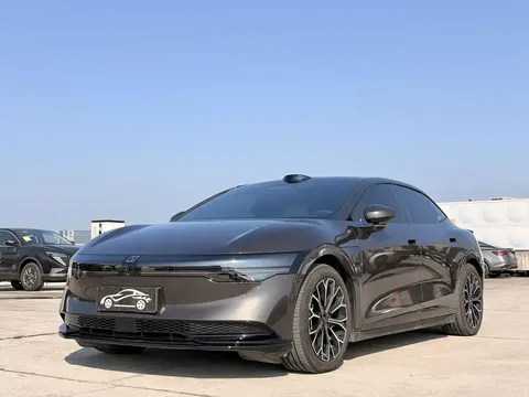 2025 Zeekr 007 Long Range 4WD Smart Driving 100kWh