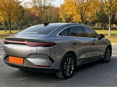 2025 BYD Qin L EV 545km Superior — фото 6