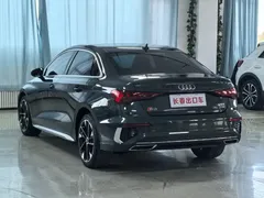 2023 Audi A3L Limousine 35 TFSI Fashion Sport, зелёный — фото 6