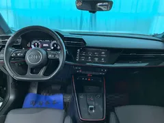 2023 Audi A3L Limousine 35 TFSI Fashion Sport, зелёный — фото 10