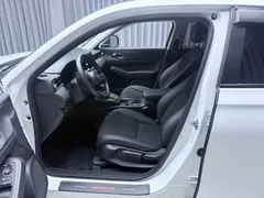 2023 Honda Vezel 1.5L CVT Tech, белый — фото 10