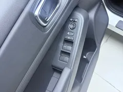 2023 Honda Vezel 1.5L CVT Tech, белый — фото 20