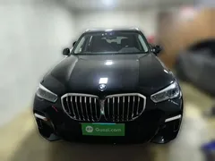2022 BMW X5 30Li Premium M Sport Package, чёрный — фото 2