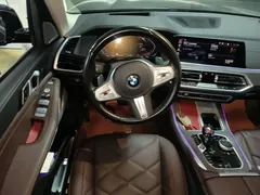 2022 BMW X5 30Li Premium M Sport Package, чёрный — фото 6