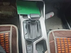 2022 Geely Emgrand 4th Gen 1.5L CVT Premium — фото 7
