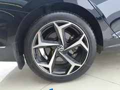 2023 Volkswagen Passat 330TSI Luxury, чёрный — фото 6