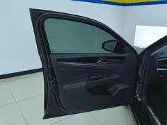 2023 Volkswagen Passat 330TSI Luxury, чёрный — фото 7