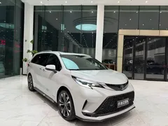 2023 Toyota Granvia 2.5L Hybrid Flagship VIP, белый — фото 2