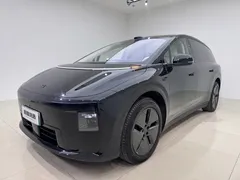 2025 Li Auto i8 Standard, чёрный — фото 1