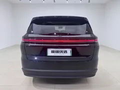 2025 Li Auto i8 Standard, чёрный — фото 5