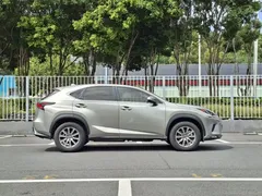2020 Lexus NX 200 2WD — фото 17